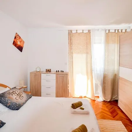 Apartment Fuer 6 Personen Ca 90 M In Novigrad, Adriakueste Kroatien Westkueste Von Istrien